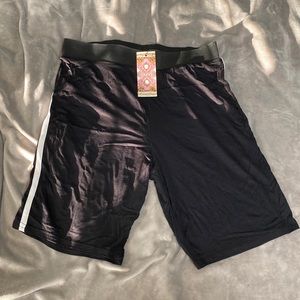 Double lined black biker shorts